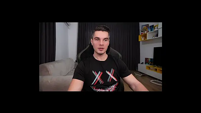 Snapshot of billypassion chatting on 02-01-25, 09:21 billypassion online show from 02-01-25, 09:21