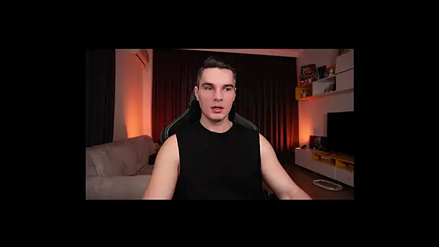 Snapshot of billypassion chatting on 02-02-25, 07:09 billypassion online show from 02-02-25, 07:09