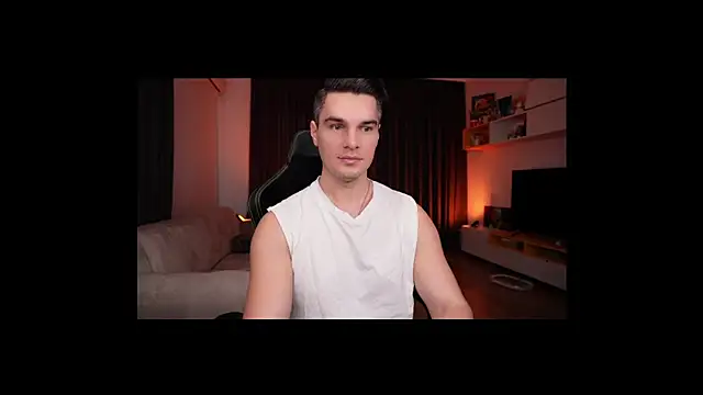 Snapshot of billypassion chatting on 02-03-25, 08:57 billypassion online show from 02-03-25, 08:57