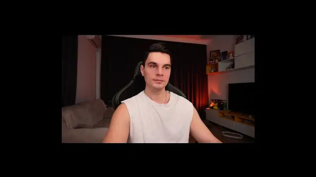 Snapshot of billypassion chatting on 02-07-25, 04:37 billypassion online show from 02-07-25, 04:37