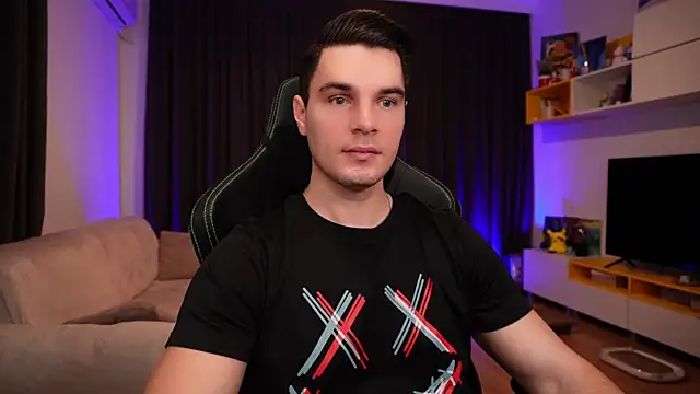 Snapshot of billypassion chatting on 02-08-25, 05:51 billypassion online show from 02-08-25, 05:51