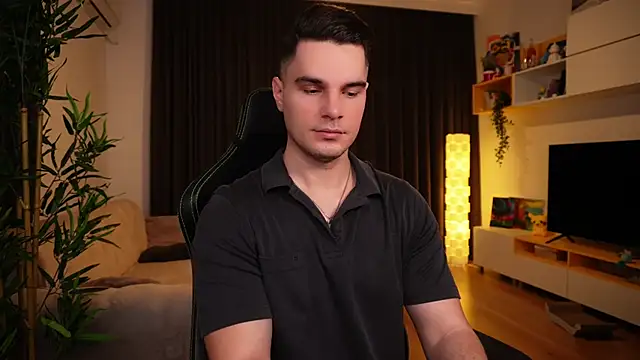 Snapshot of billypassion chatting on 02-16-25, 05:37 billypassion online show from 02-16-25, 05:37