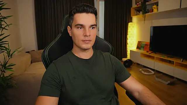 Snapshot of billypassion chatting on 09-17-25, 10:50 billypassion online show from 09-17-25, 10:50