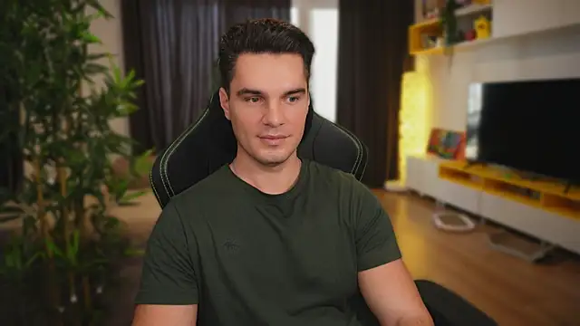 Snapshot of billypassion chatting on 10-11-25, 10:25 billypassion online show from 10-11-25, 10:25