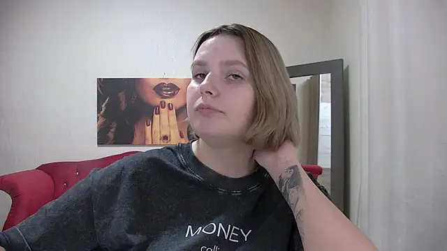 Snapshot of DianeMills chatting on 01-20-25, 03:04 DianeMills online show from 01-20-25, 03:04