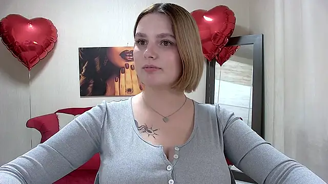 Snapshot of DianeMills chatting on 02-22-25, 08:40 DianeMills online show from 02-22-25, 08:40