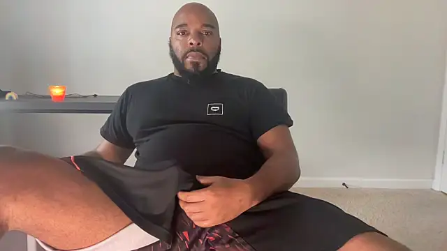 Snapshot of Bbcfun44 chatting on 10-24-25, 08:27 Bbcfun44 online show from 10-24-25, 08:27