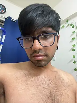 BoyzaraHatke online show from 03-08-26, 04:22