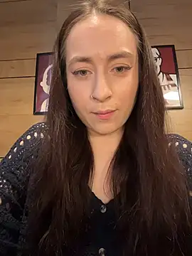 Holly Play online show from 05-01-26, 12:10