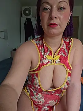 Snapshot of Chaudesquirt chatting on 02-21-26, 01:12 Chaudesquirt online show from 02-21-26, 01:12