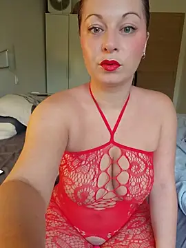 Chaudesquirt online show from 05-04-26, 06:20
