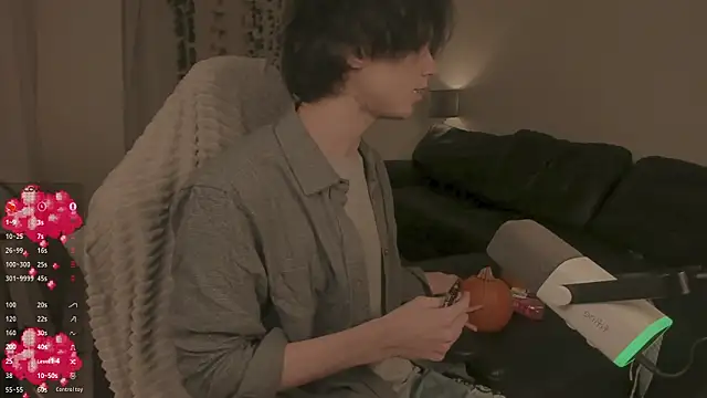 Wampeyes online show from 10-30-25, 01:23