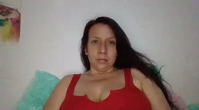 Snapshot of milfevha chatting on 01-27-25, 11:33 milfevha online show from 01-27-25, 11:33