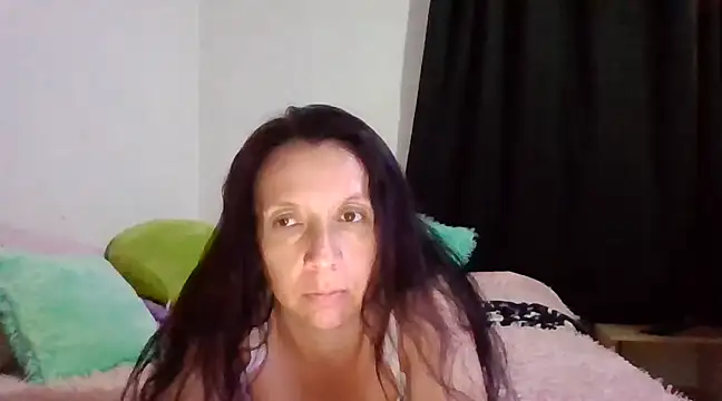 Snapshot of milfevha chatting on 02-15-25, 04:58 milfevha online show from 02-15-25, 04:58