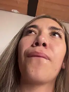 Iris lee online show from 01-02-25, 08:35