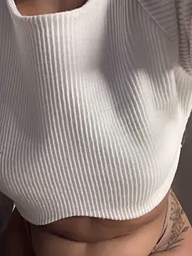 Iris lee online show from 03-12-25, 08:10