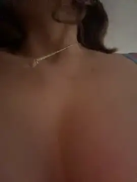 Iris lee online show from 09-24-25, 07:39