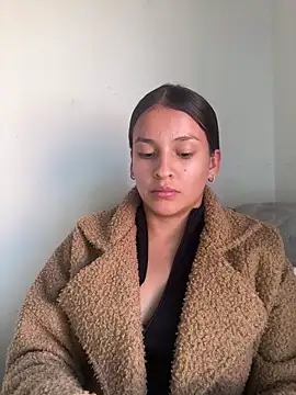 Cora sarah online show from 09-15-25, 07:47