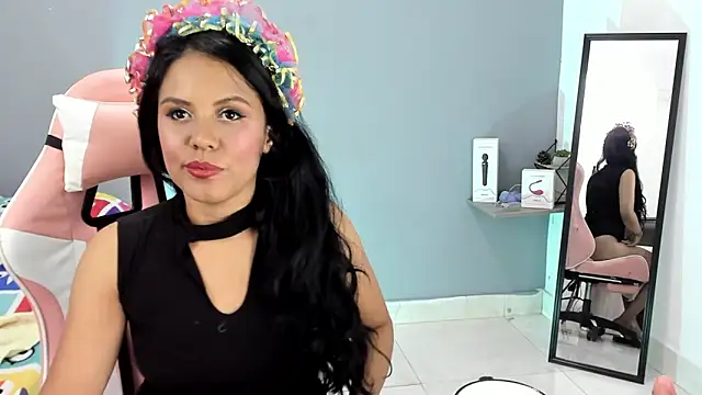 nicol jone1 online show from 01-03-25, 01:59