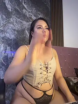 nicol jone1 online show from 06-07-26, 08:45