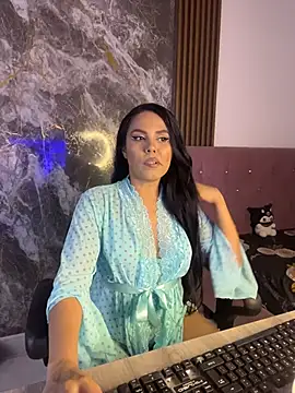 nicol jone1 online show from 06-30-26, 10:11