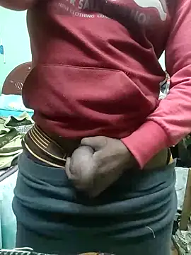 Snapshot of ShelfyOfferer chatting on 03-14-25, 12:32 ShelfyOfferer online show from 03-14-25, 12:32