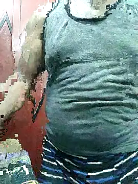 Snapshot of ShelfyOfferer chatting on 10-09-25, 06:50 ShelfyOfferer online show from 10-09-25, 06:50