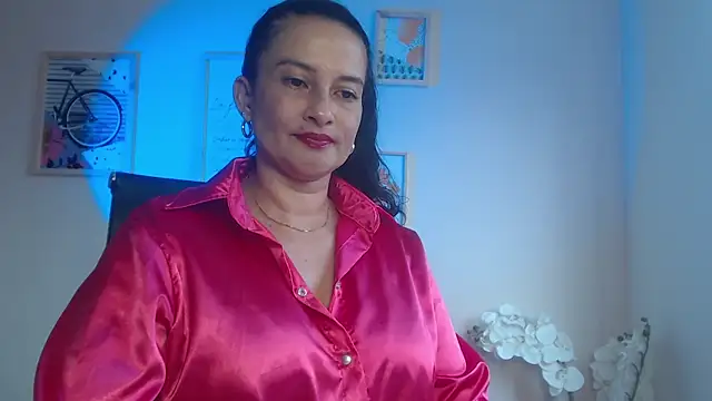 lucy diiaz online show from 02-03-25, 06:49
