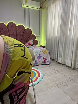 eva sexx69 online show from 04-28-26, 12:10