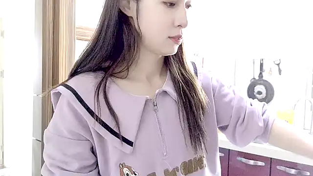 LaLaLiang online show from 01-07-25, 03:03