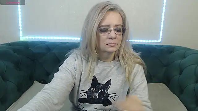 IvanaCharm online show from 02-12-25, 04:23