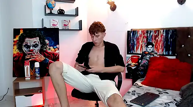 Snapshot of flowers18 chatting on 02-15-25, 12:37 flowers18 online show from 02-15-25, 12:37