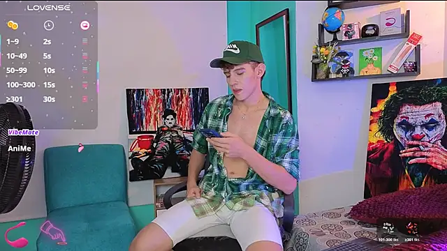 Snapshot of flowers18 chatting on 02-14-26, 10:17 flowers18 online show from 02-14-26, 10:17