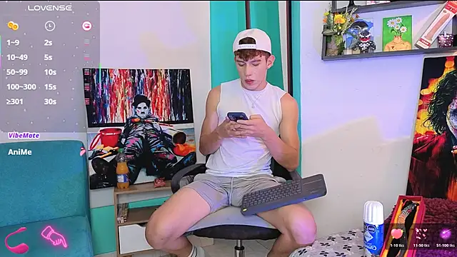 Snapshot of flowers18 chatting on 02-16-26, 10:17 flowers18 online show from 02-16-26, 10:17