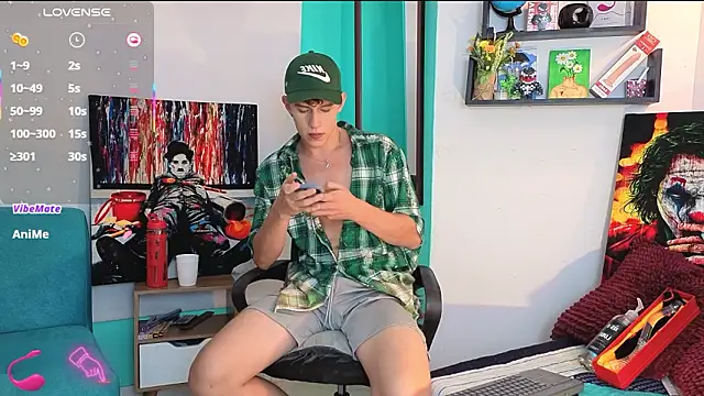 Snapshot of flowers18 chatting on 03-05-26, 10:28 flowers18 online show from 03-05-26, 10:28