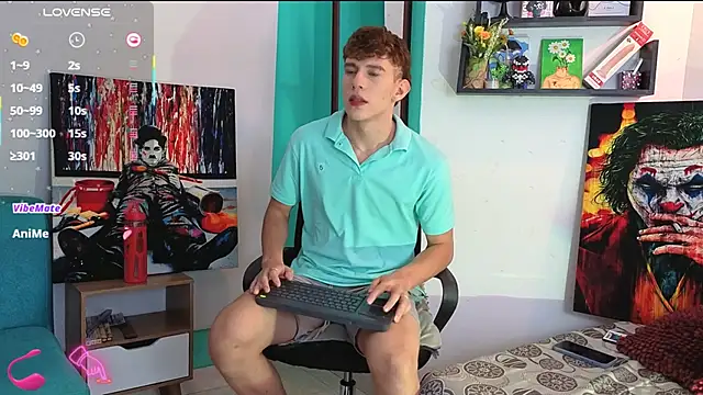 Snapshot of flowers18 chatting on 03-09-26, 10:47 flowers18 online show from 03-09-26, 10:47