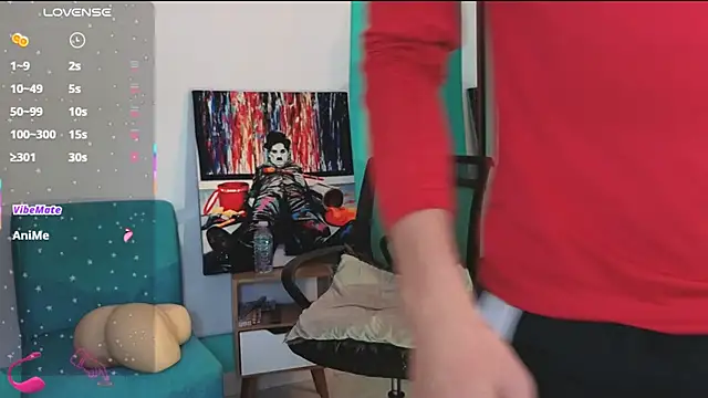 Snapshot of flowers18 chatting on 03-10-26, 10:59 flowers18 online show from 03-10-26, 10:59