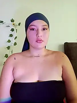 Celeste camila18 online show from 10-11-25, 04:38