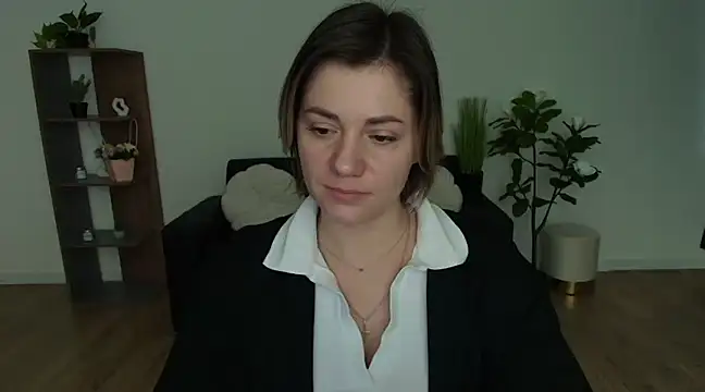 MariaSttone online show from 12-15-24, 11:45