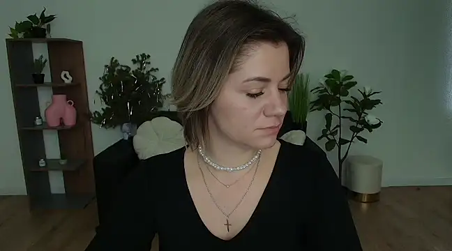 MariaSttone online show from 01-10-25, 10:50