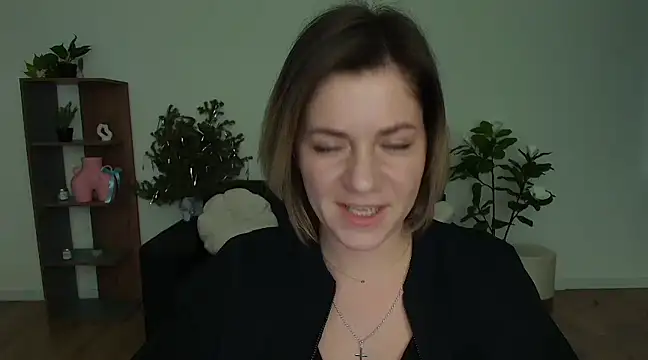 MariaSttone online show from 01-11-25, 02:25