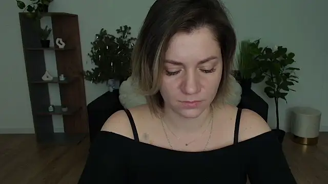 MariaSttone online show from 01-24-25, 11:59