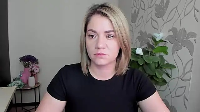 MariaSttone online show from 09-16-25, 11:44