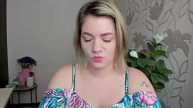 MariaSttone online show from 10-20-25, 11:21