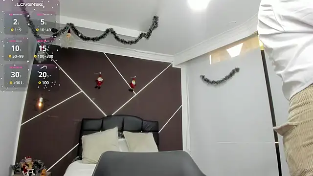 AntonellaRosee  online show from 01-11-25, 11:56
