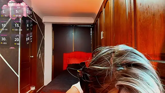 AntonellaRosee  online show from 03-22-25, 02:58