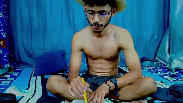 Luckbigcock64 online show from 03-08-25, 11:58