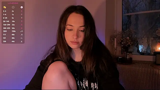 Snapshot of MonicaRocket chatting on 12-17-24, 01:38 MonicaRocket online show from 12-17-24, 01:38