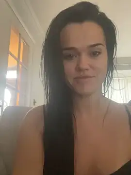 Snapshot of English-Chloe96 chatting on 12-16-24, 10:08 English-Chloe96 online show from 12-16-24, 10:08