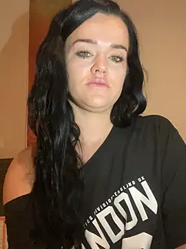 English-Chloe96 online show from 03-15-26, 07:03